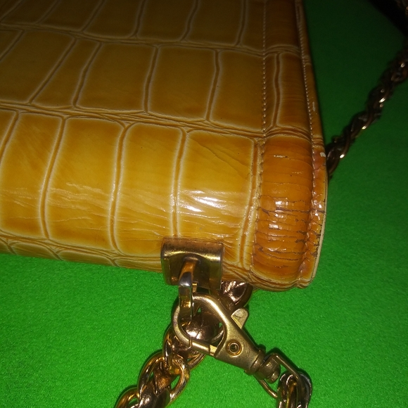 Rosina Ferragamo Schiavone Shoulder Bag - Picture 4 of 8